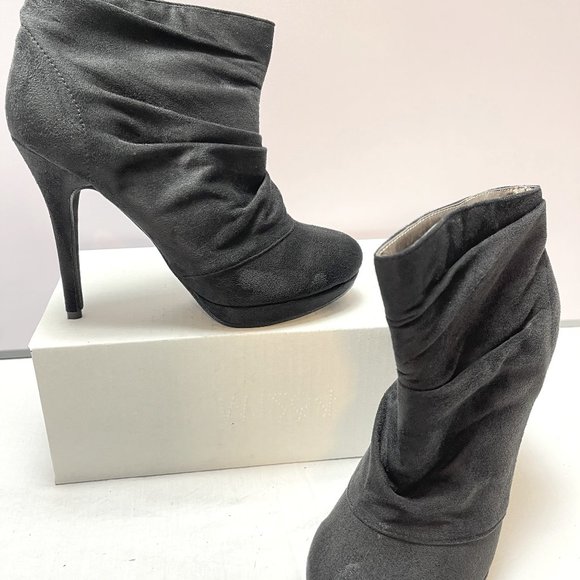 1172-Michael Antonio Ankle Boots - Picture 1 of 5